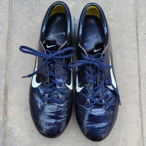 Nike Mercurial Vapor iii SG cleats